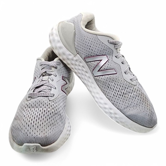 New Balance Fresh Foam 1365 Running Shoes Gray‎ & Silver Sneakers Women's 8.5 EE - Picture 4 of 11